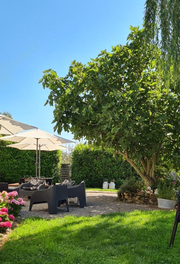 Le Petit Moulin Bed & Breakfast Saint-Hilaire  Dış mekan fotoğraf