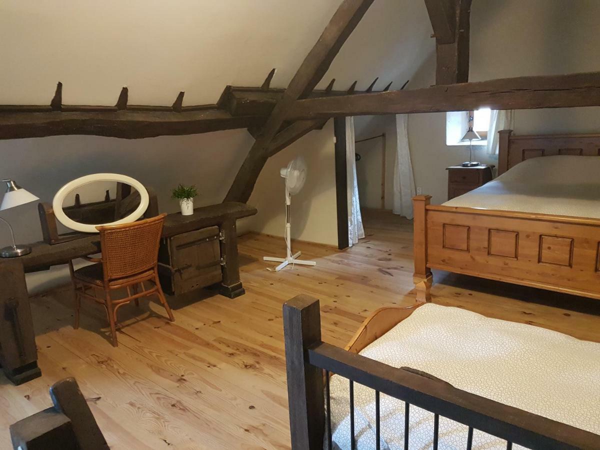Le Petit Moulin Bed & Breakfast Saint-Hilaire  Dış mekan fotoğraf